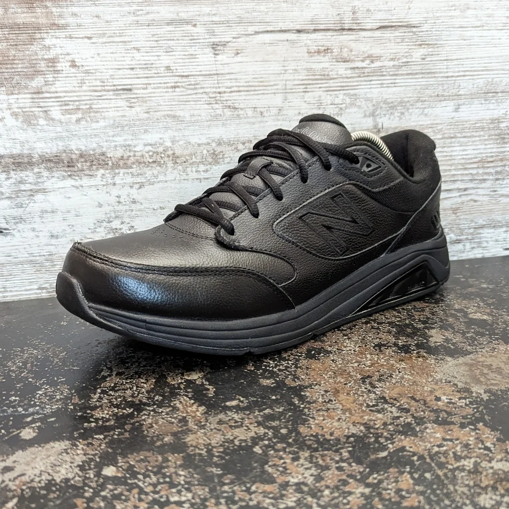 Mens New Balance 928 V3 Athletic Shoes Sz 11 D Used Black Leather MW928BK3